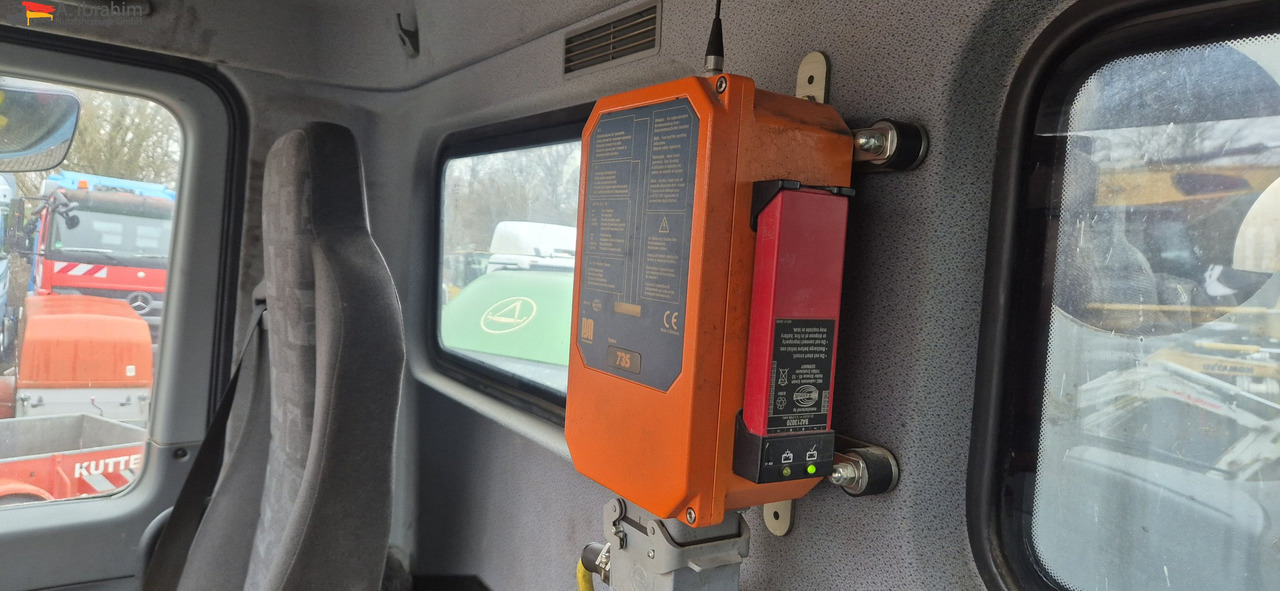 Mercedes-Benz 3241 PM 21-3 Liebherr 7 cbm PUMI Putzmeister Liebherr - Fahrmischerbetonpumpe: das Bild 2 Mercedes-Benz 3241 PM 21-3 Liebherr 7 cbm PUMI Putzmeister Liebherr - Fahrmischerbetonpumpe: das Bild 2