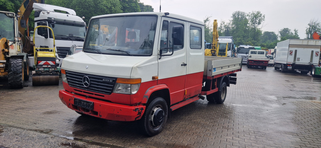 Mercedes-Benz 615D Doka Pritsche, Zustand gut - Pritsche Transporter, Transporter mit Doppelkabine: das Bild 1 Mercedes-Benz 615D Doka Pritsche, Zustand gut - Pritsche Transporter, Transporter mit Doppelkabine: das Bild 1