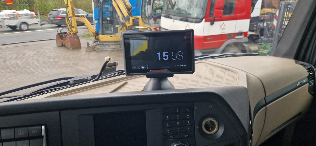 Mercedes-Benz DB 2542 Scheckheft gepflegt bei Mercedes, Euro 5 - Containerwagen/ Wechselfahrgestell LKW: das Bild 2 Mercedes-Benz DB 2542 Scheckheft gepflegt bei Mercedes, Euro 5 - Containerwagen/ Wechselfahrgestell LKW: das Bild 2