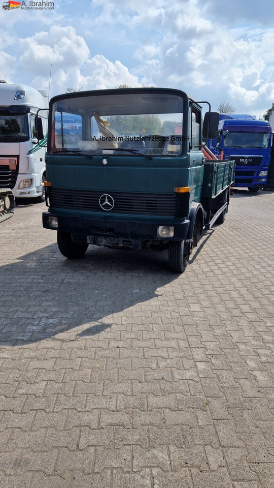 Pritsche Transporter Mercedes-Benz DB 813 Pritsche Kran H- Kennzeichen,Oldtimer ein Stück Geschichte: das Bild 13