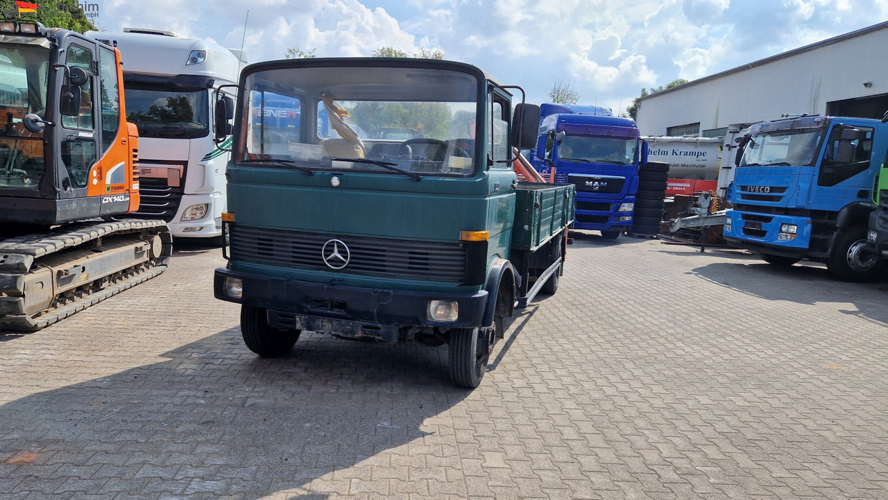 Pritsche Transporter Mercedes-Benz DB 813 Pritsche Kran H- Kennzeichen,Oldtimer ein Stück Geschichte: das Bild 8