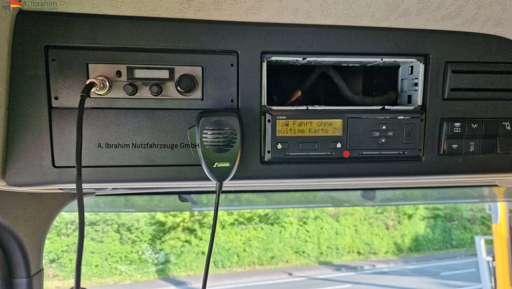 Mercedes-Benz 1840 Actros, 3x vorhanden, identisch - Sattelzugmaschine: das Bild 3 Mercedes-Benz 1840 Actros, 3x vorhanden, identisch - Sattelzugmaschine: das Bild 3