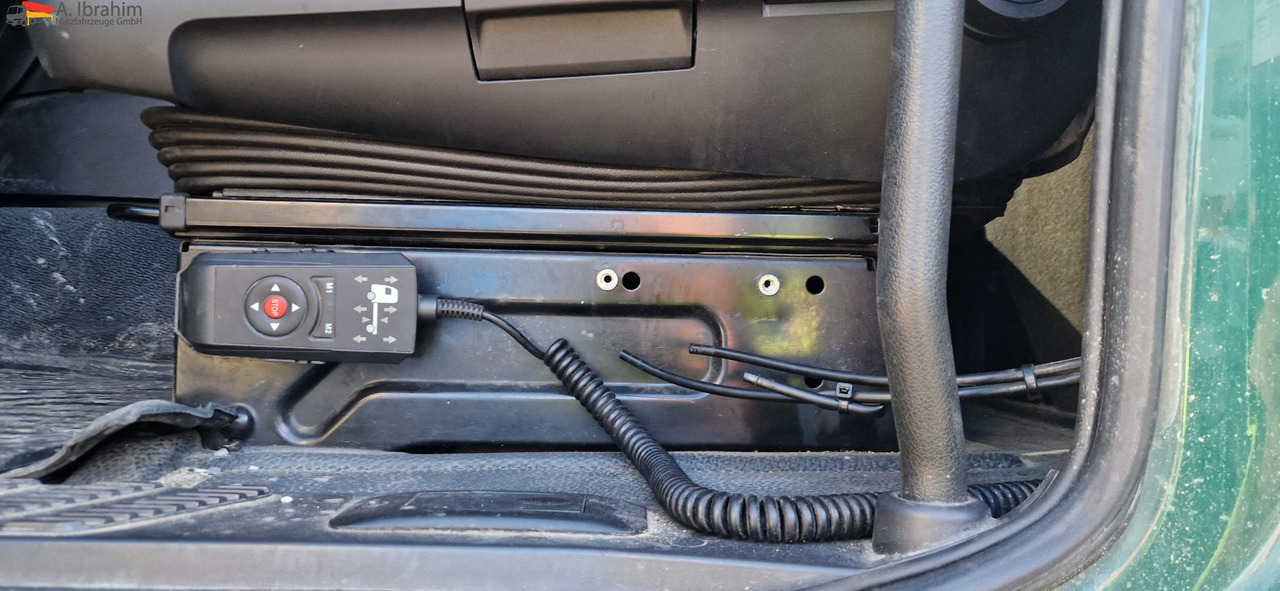 Mercedes-Benz 1840 Actros, 3x vorhanden, identisch - Sattelzugmaschine: das Bild 2 Mercedes-Benz 1840 Actros, 3x vorhanden, identisch - Sattelzugmaschine: das Bild 2