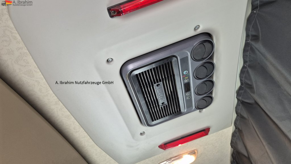 Mercedes-Benz 1843 DB 1843 mit PTU für Kompressor - Sattelzugmaschine: das Bild 4 Mercedes-Benz 1843 DB 1843 mit PTU für Kompressor - Sattelzugmaschine: das Bild 4