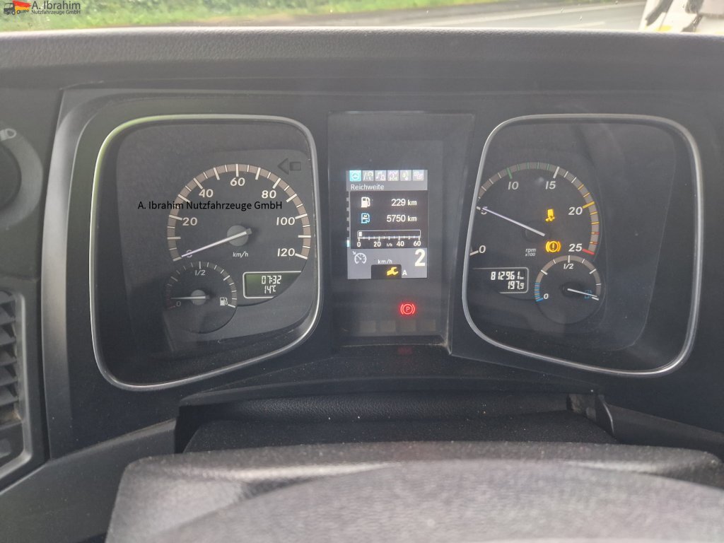 Mercedes-Benz 1845 Retarder Klima, Kühlschrank deutsches Fahrzeug - Sattelzugmaschine: das Bild 3 Mercedes-Benz 1845 Retarder Klima, Kühlschrank deutsches Fahrzeug - Sattelzugmaschine: das Bild 3