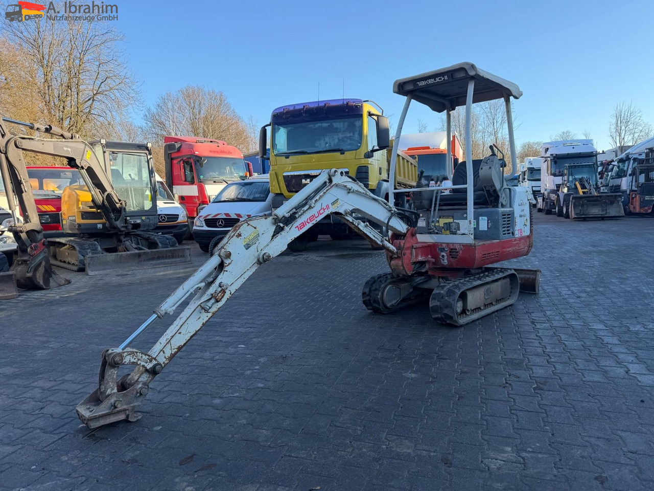Takeuchi TB014 Schnellwechsler | 2xvorhanden - Minibagger: das Bild 1 Takeuchi TB014 Schnellwechsler | 2xvorhanden - Minibagger: das Bild 1