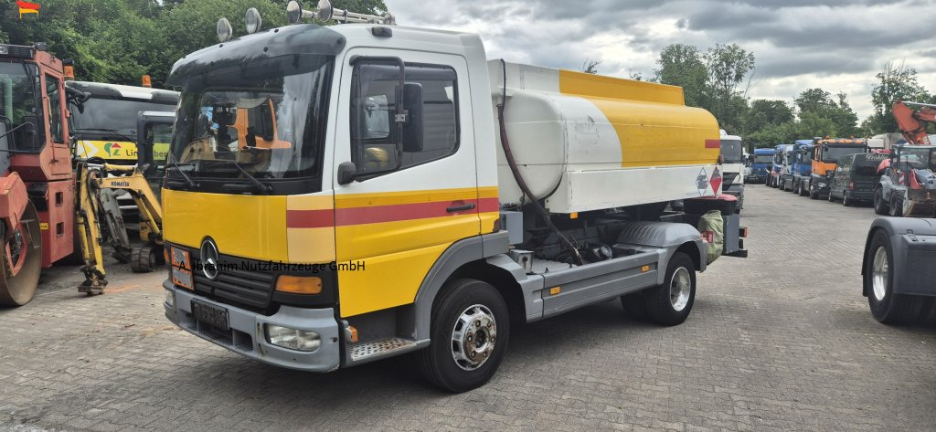 Mercedes-Benz DB 815 Vogt Tank 6500 L 1 Kammer, ADR 07 2025 - Transporter: das Bild 1 Mercedes-Benz DB 815 Vogt Tank 6500 L 1 Kammer, ADR 07 2025 - Transporter: das Bild 1