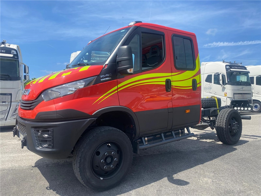 Iveco 70-S180 4X4 - Fahrgestell LKW: das Bild 1 Iveco 70-S180 4X4 - Fahrgestell LKW: das Bild 1