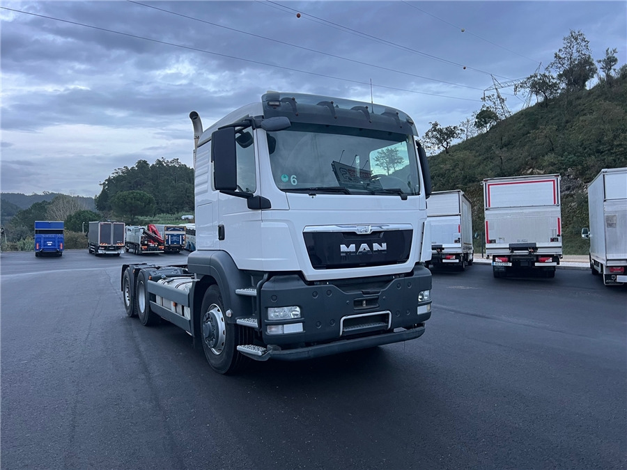 MAN TGS 28.360 BL E5 - Fahrgestell LKW: das Bild 1 MAN TGS 28.360 BL E5 - Fahrgestell LKW: das Bild 1