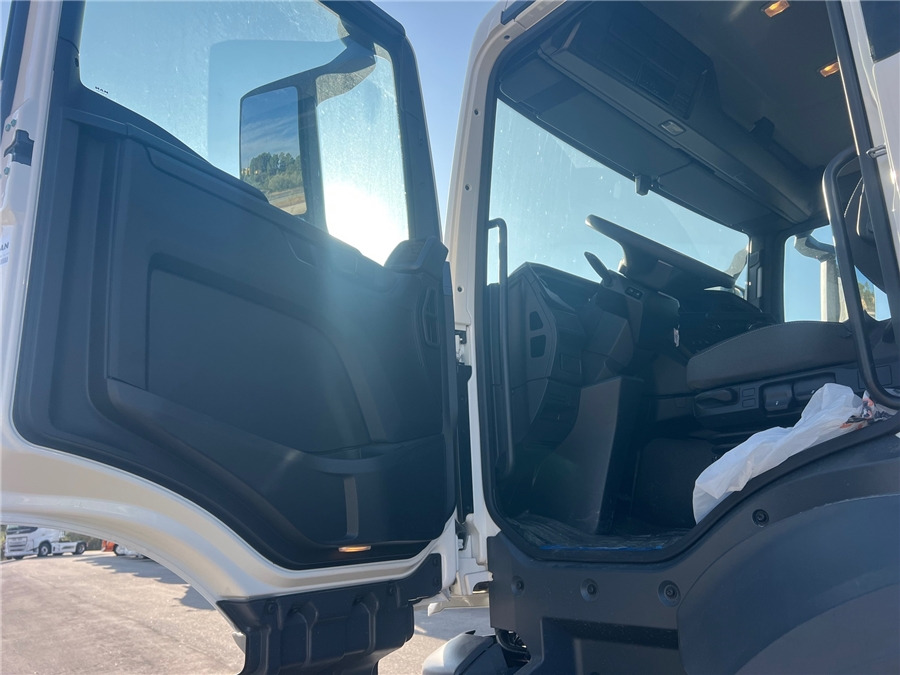 Fahrmischer MAN TGS 41.440: das Bild 17