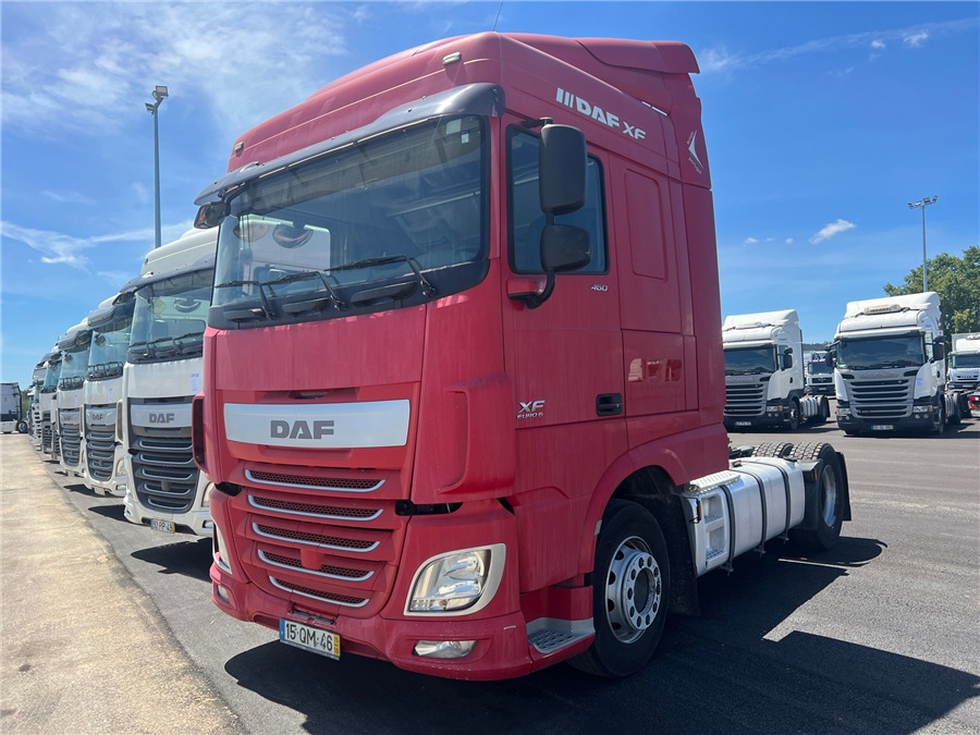 DAF XF 105 460 - Sattelzugmaschine: das Bild 2 DAF XF 105 460 - Sattelzugmaschine: das Bild 2