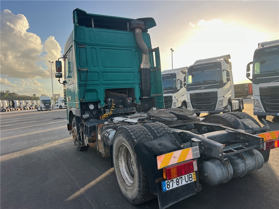 DAF XF95/480 Manual gear - Sattelzugmaschine: das Bild 4 DAF XF95/480 Manual gear - Sattelzugmaschine: das Bild 4