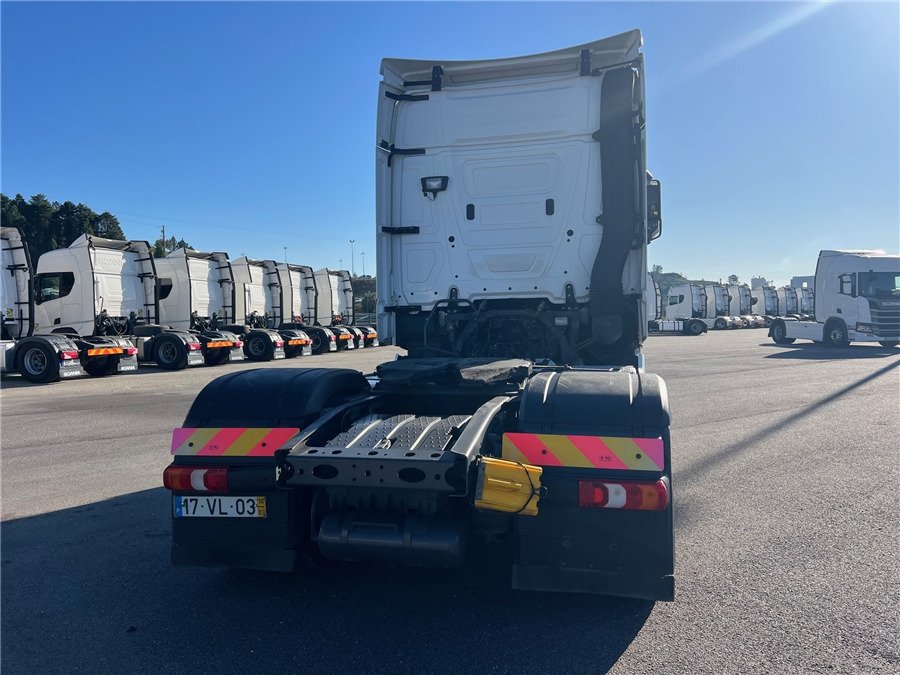 MERCEDES-BENZ 1845 / RETARDER - Sattelzugmaschine: das Bild 5 MERCEDES-BENZ 1845 / RETARDER - Sattelzugmaschine: das Bild 5