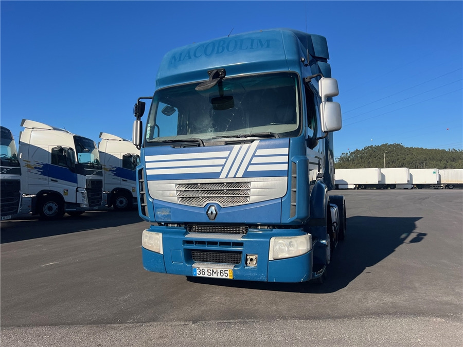 Renault PREMIUM RETARDER - Sattelzugmaschine: das Bild 2 Renault PREMIUM RETARDER - Sattelzugmaschine: das Bild 2