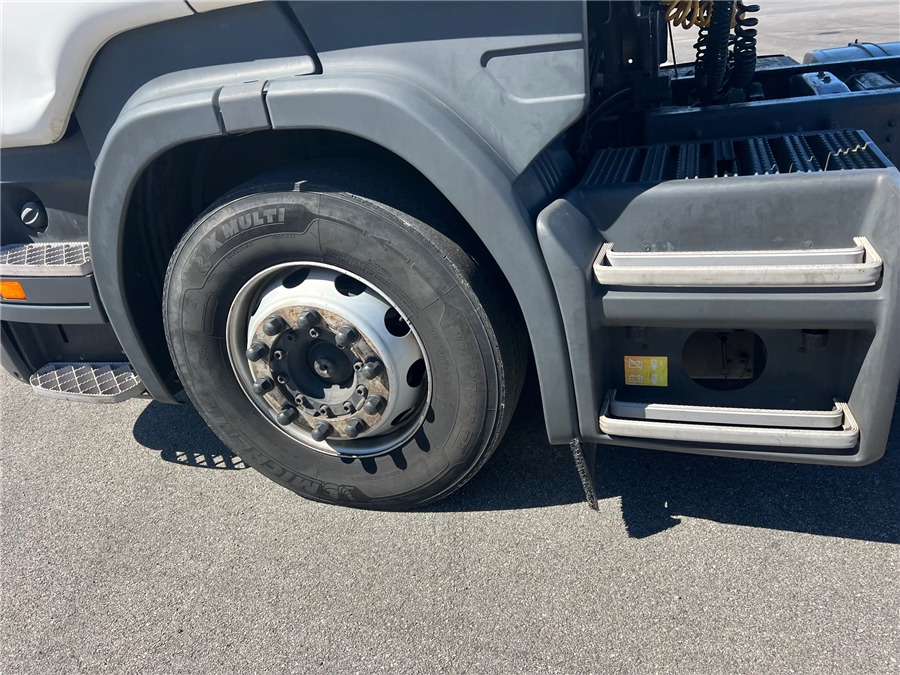 Sattelzugmaschine Scania R420: das Bild 18