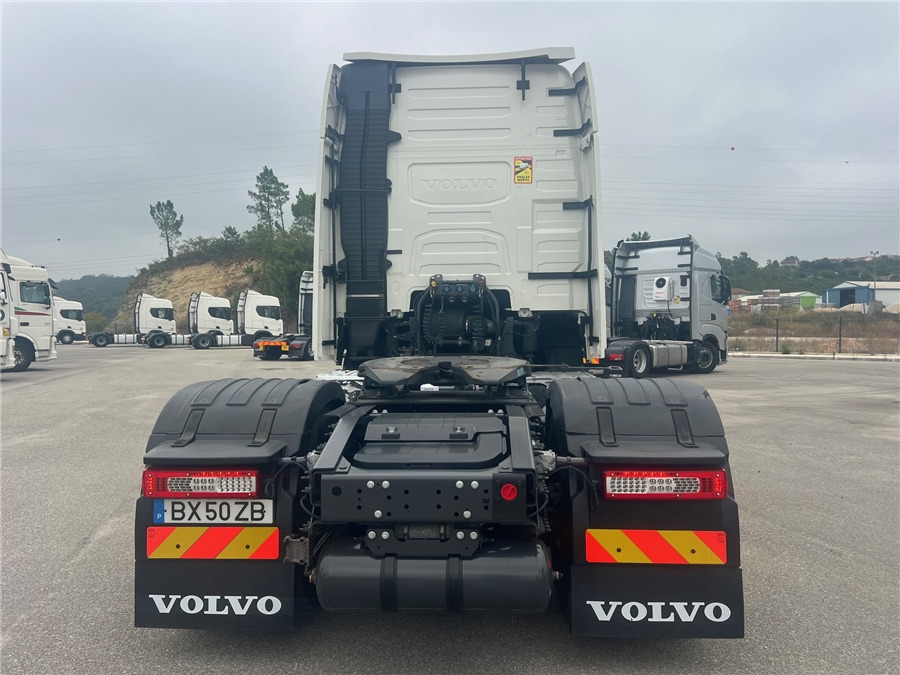 Volvo FH500 / RETARDER / BJ2021 - Sattelzugmaschine: das Bild 5 Volvo FH500 / RETARDER / BJ2021 - Sattelzugmaschine: das Bild 5