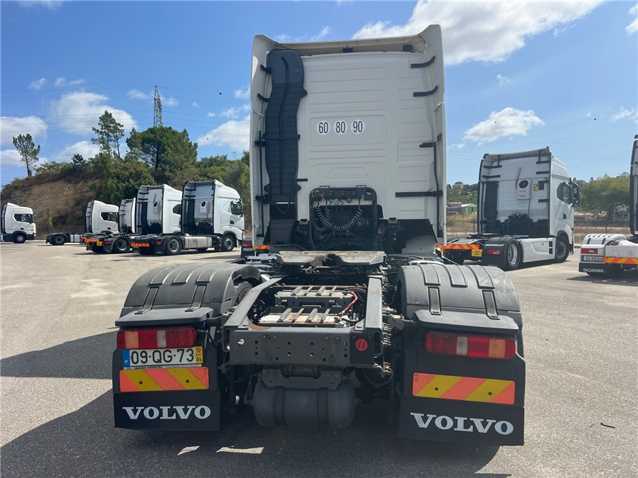 Volvo FH500 / RETARDER - Sattelzugmaschine: das Bild 5 Volvo FH500 / RETARDER - Sattelzugmaschine: das Bild 5