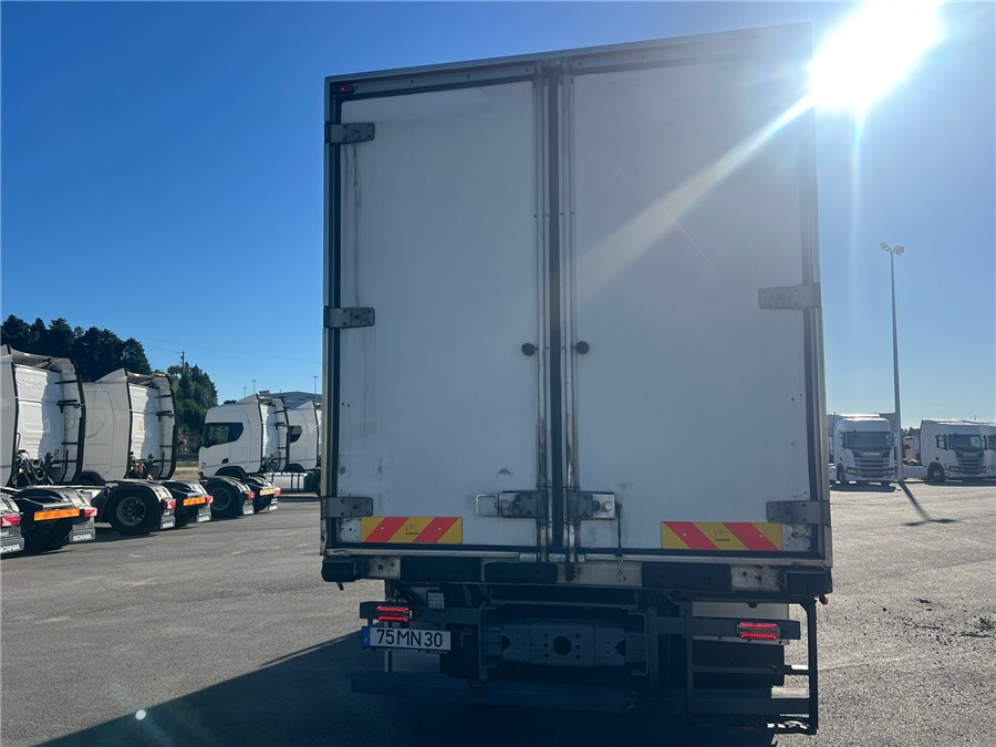 Volvo FM 9 - Kühlkoffer LKW: das Bild 5 Volvo FM 9 - Kühlkoffer LKW: das Bild 5