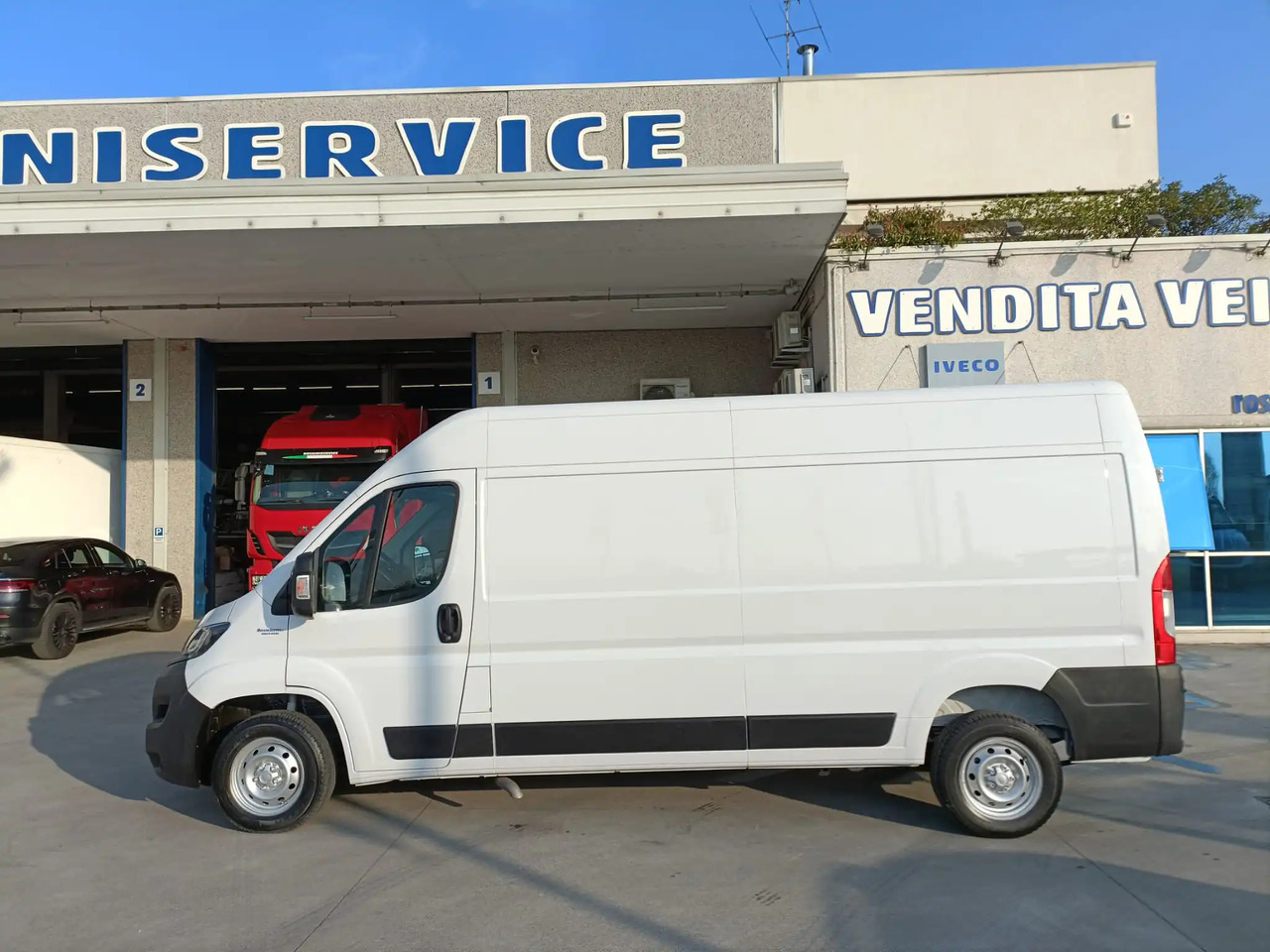 FIAT DUCATO 35 L3H2 - Kastenwagen: das Bild 5 FIAT DUCATO 35 L3H2 - Kastenwagen: das Bild 5