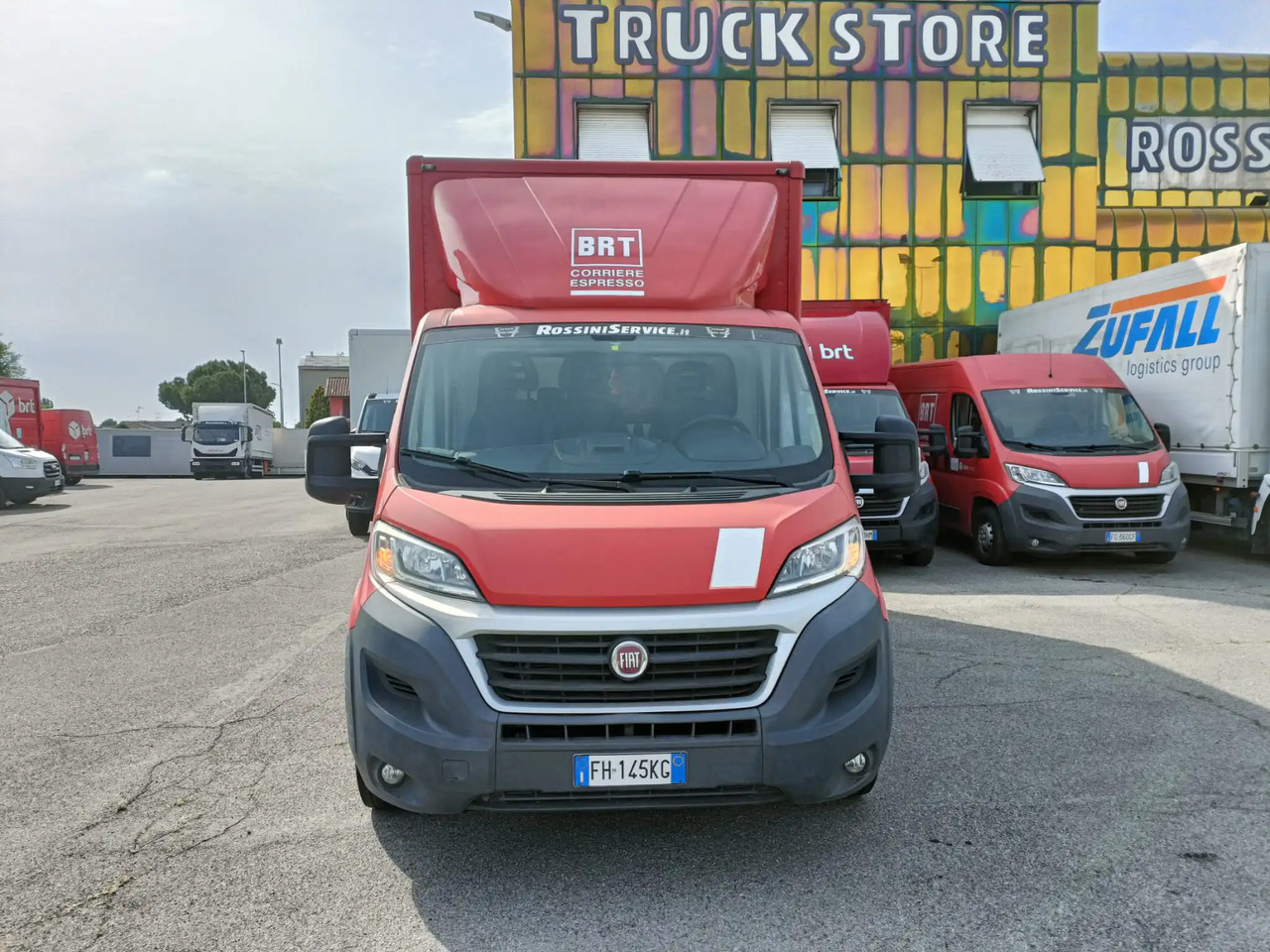 FIAT DUCATO BOX - Koffer Transporter: das Bild 2 FIAT DUCATO BOX - Koffer Transporter: das Bild 2