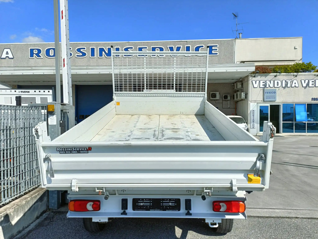 FIAT DUCATO RIBALTABILE 130 CV - Kipper Transporter: das Bild 4 FIAT DUCATO RIBALTABILE 130 CV - Kipper Transporter: das Bild 4