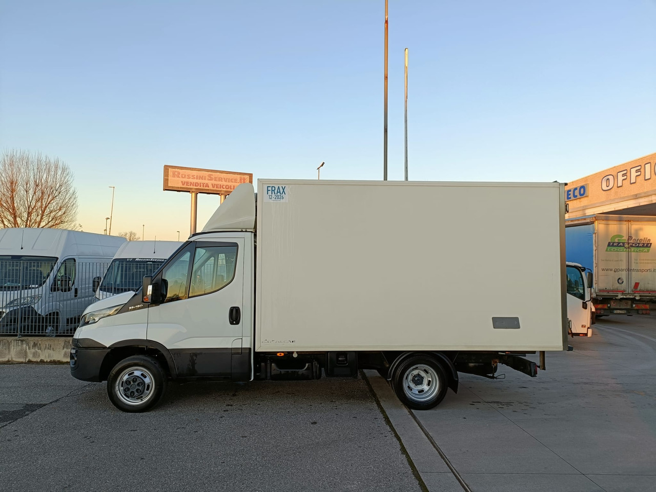 IVECO DAILY 35C18 FRIGO FRCX 3.0 - Kühltransporter: das Bild 5 IVECO DAILY 35C18 FRIGO FRCX 3.0 - Kühltransporter: das Bild 5