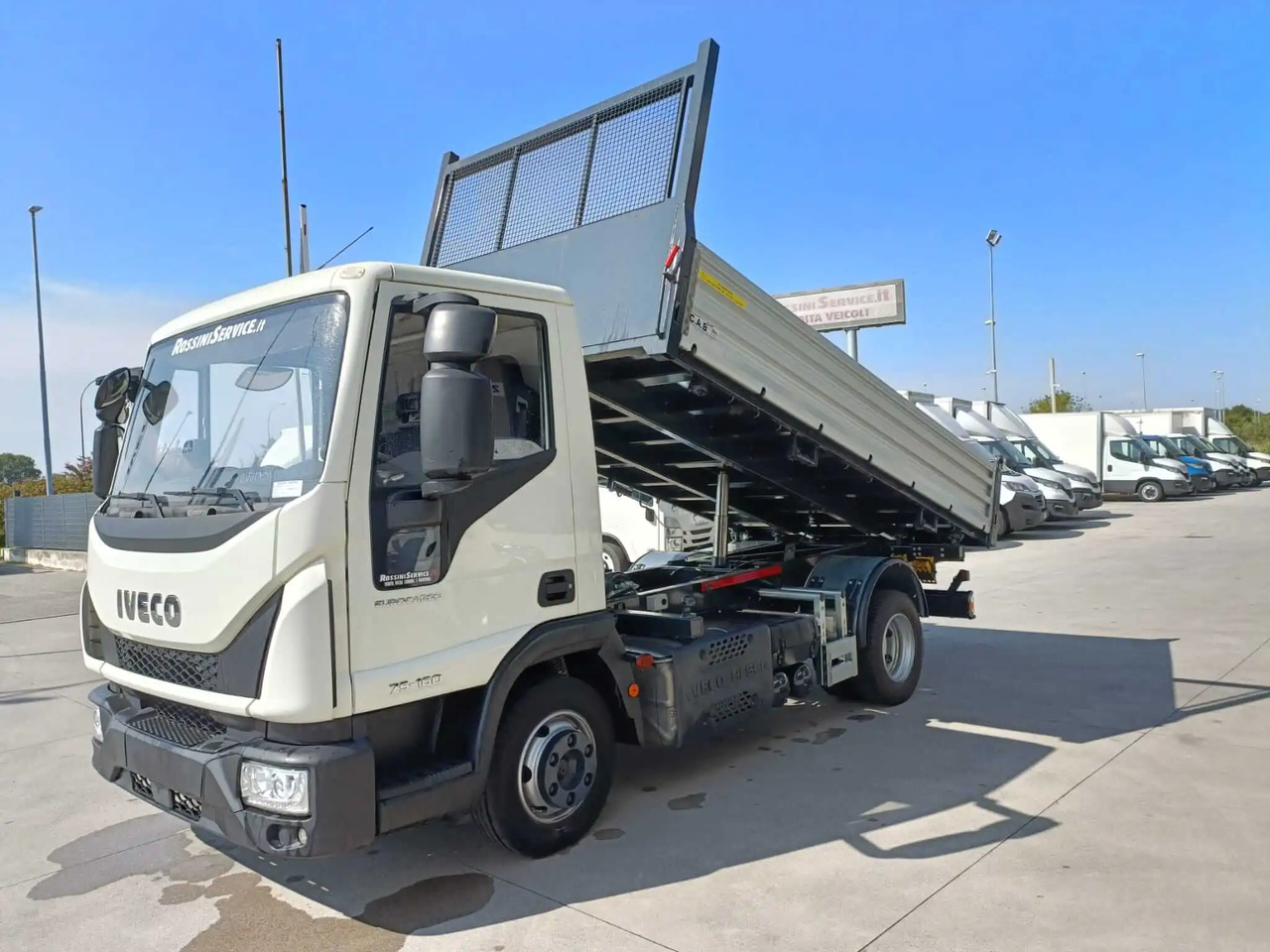 IVECO EUROCARGO 75E16 - Kipper: das Bild 2 IVECO EUROCARGO 75E16 - Kipper: das Bild 2
