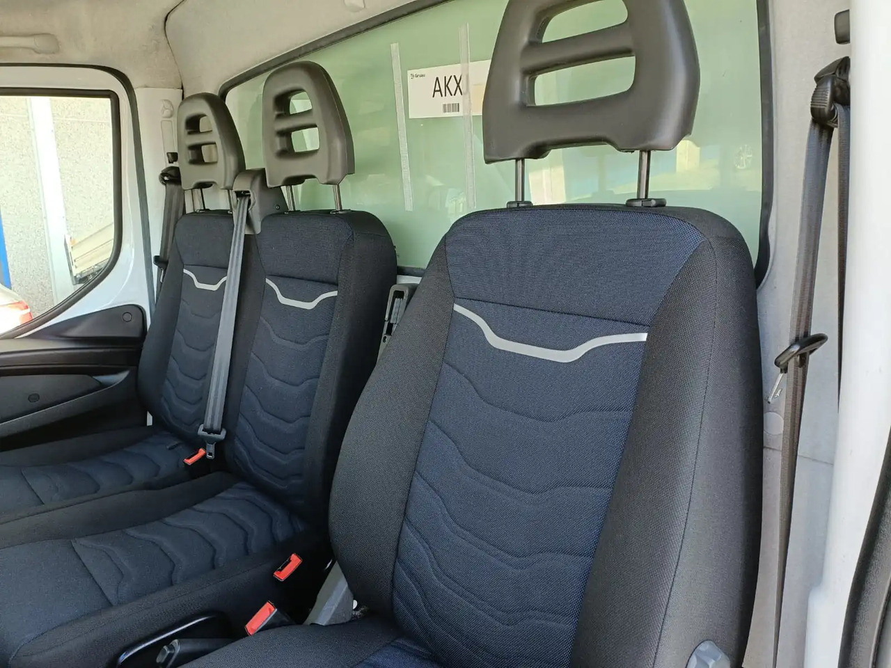 IVECO DAILY 35C16 - Transporter: das Bild 2 IVECO DAILY 35C16 - Transporter: das Bild 2