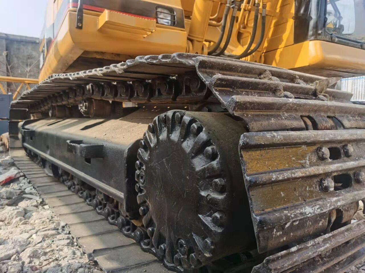 Caterpillar 320B - Kettenbagger: das Bild 3 Caterpillar 320B - Kettenbagger: das Bild 3
