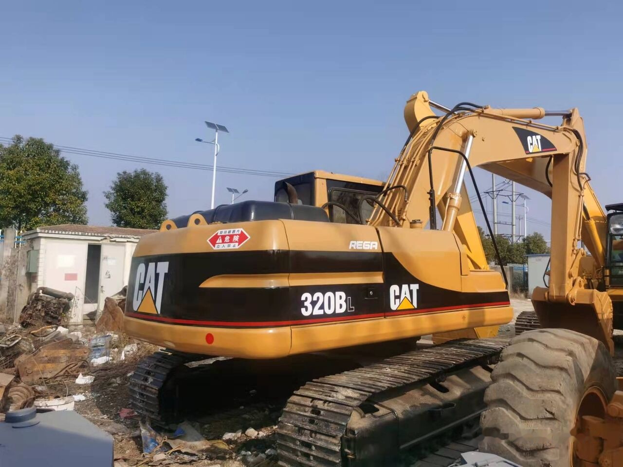 Caterpillar 320B - Kettenbagger: das Bild 2 Caterpillar 320B - Kettenbagger: das Bild 2