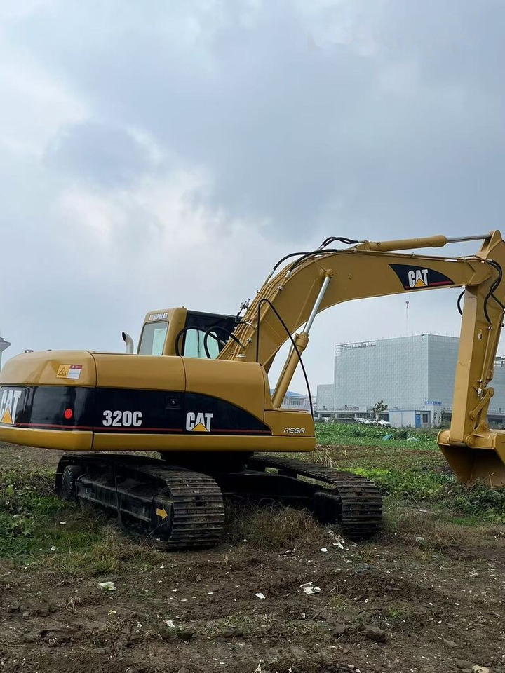 Caterpillar 320C - Kettenbagger: das Bild 5 Caterpillar 320C - Kettenbagger: das Bild 5