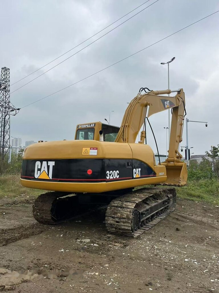 Caterpillar 320C - Kettenbagger: das Bild 2 Caterpillar 320C - Kettenbagger: das Bild 2