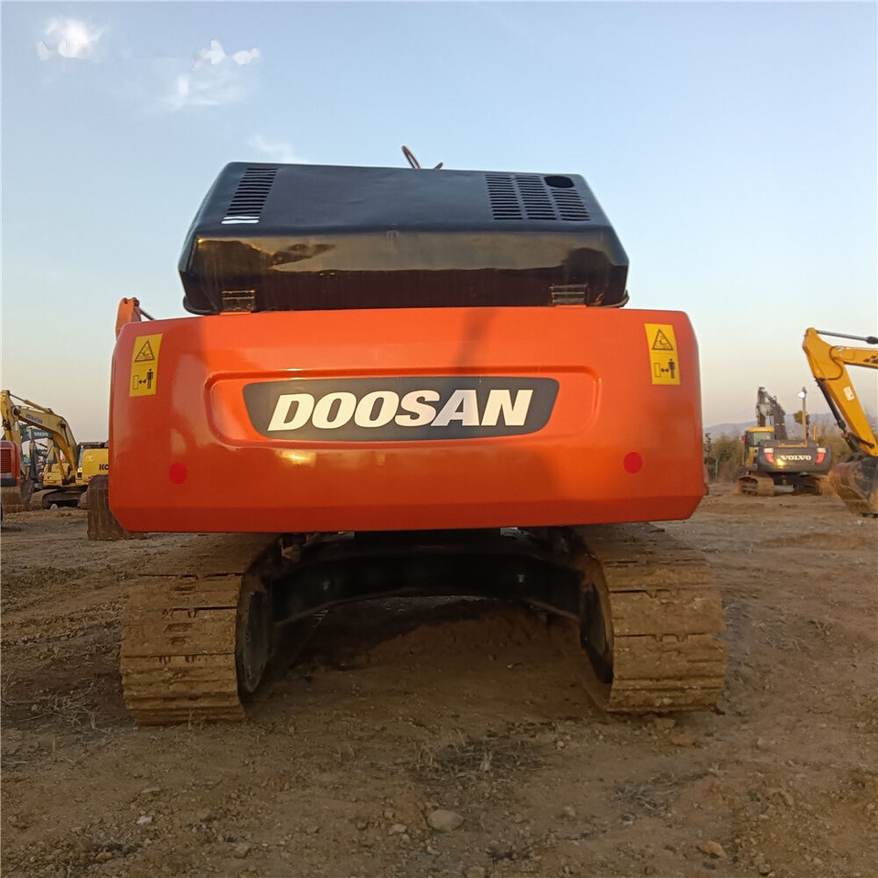 Doosan DH300LC-7 - Kettenbagger: das Bild 5 Doosan DH300LC-7 - Kettenbagger: das Bild 5