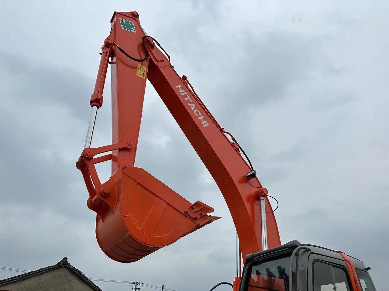 Hitachi ZX200 - Kettenbagger: das Bild 1 Hitachi ZX200 - Kettenbagger: das Bild 1