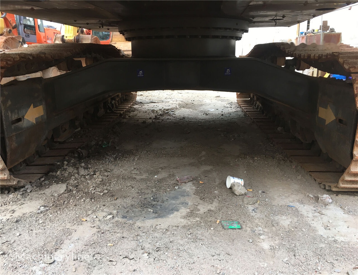 Hitachi ZX240-3G - Kettenbagger: das Bild 1 Hitachi ZX240-3G - Kettenbagger: das Bild 1