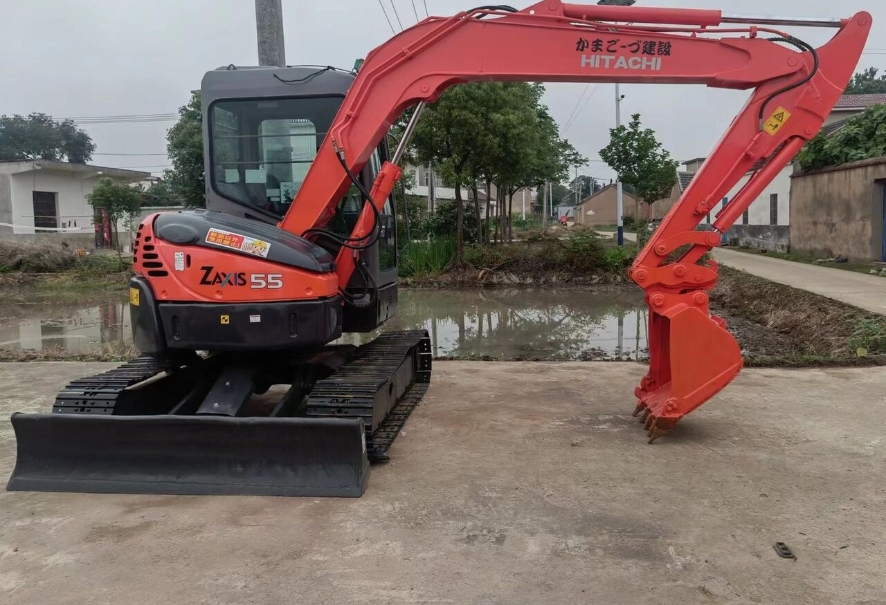 Hitachi ZX55 - Minibagger: das Bild 3 Hitachi ZX55 - Minibagger: das Bild 3