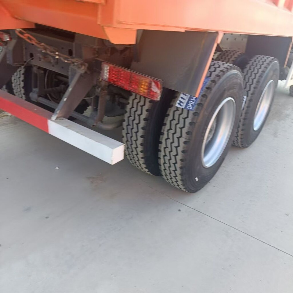 Howo 371 6*4 new tires - Kipper: das Bild 3 Howo 371 6*4 new tires - Kipper: das Bild 3