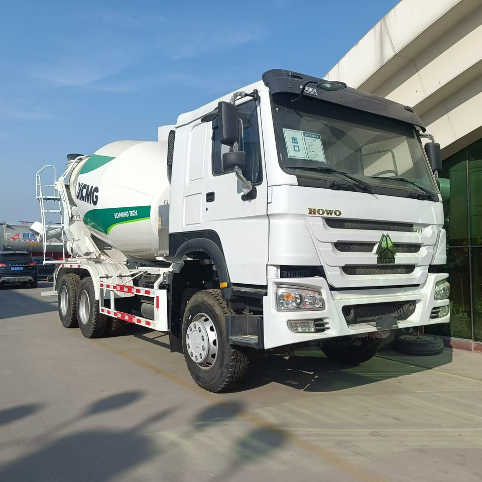 Howo HOWO 371 concrete truck 10CM3 - Fahrmischer: das Bild 1 Howo HOWO 371 concrete truck 10CM3 - Fahrmischer: das Bild 1