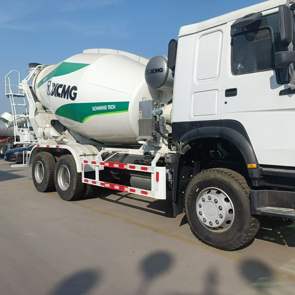 Howo HOWO 371 concrete truck 10CM3 - Fahrmischer: das Bild 3 Howo HOWO 371 concrete truck 10CM3 - Fahrmischer: das Bild 3