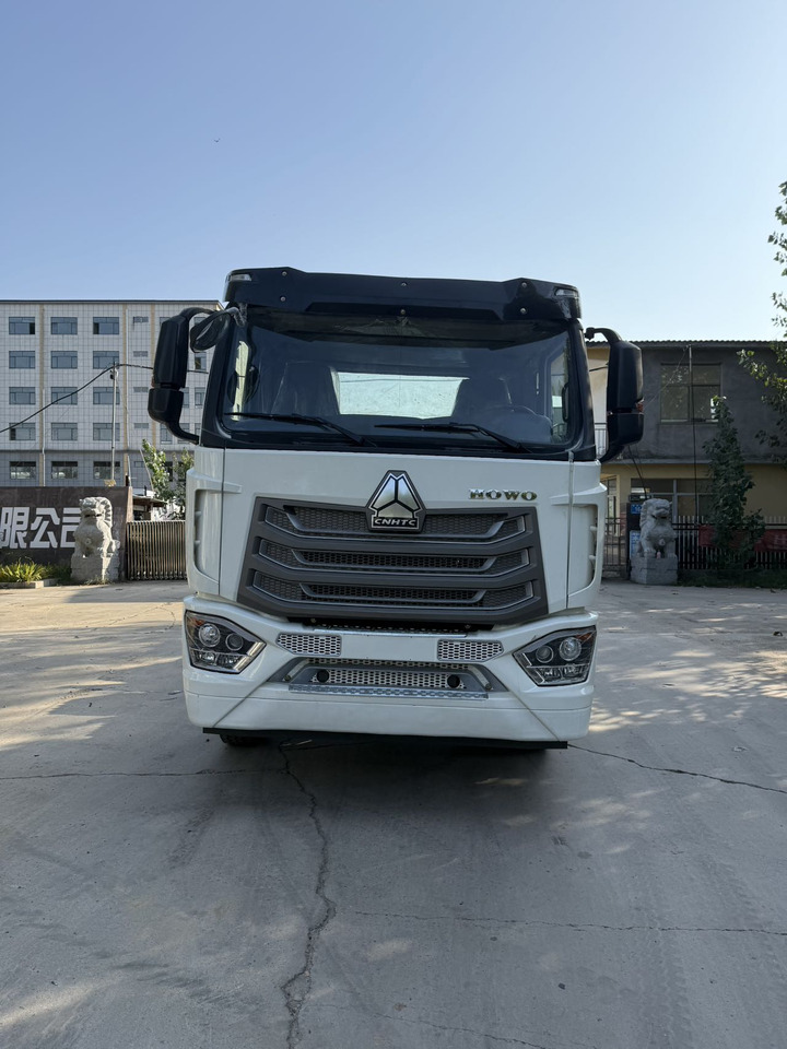 HOWO 6x4 - Sattelzugmaschine: das Bild 3 HOWO 6x4 - Sattelzugmaschine: das Bild 3