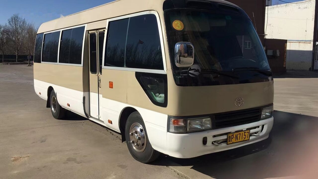 Toyota Coaster - Linienbus: das Bild 2 Toyota Coaster - Linienbus: das Bild 2