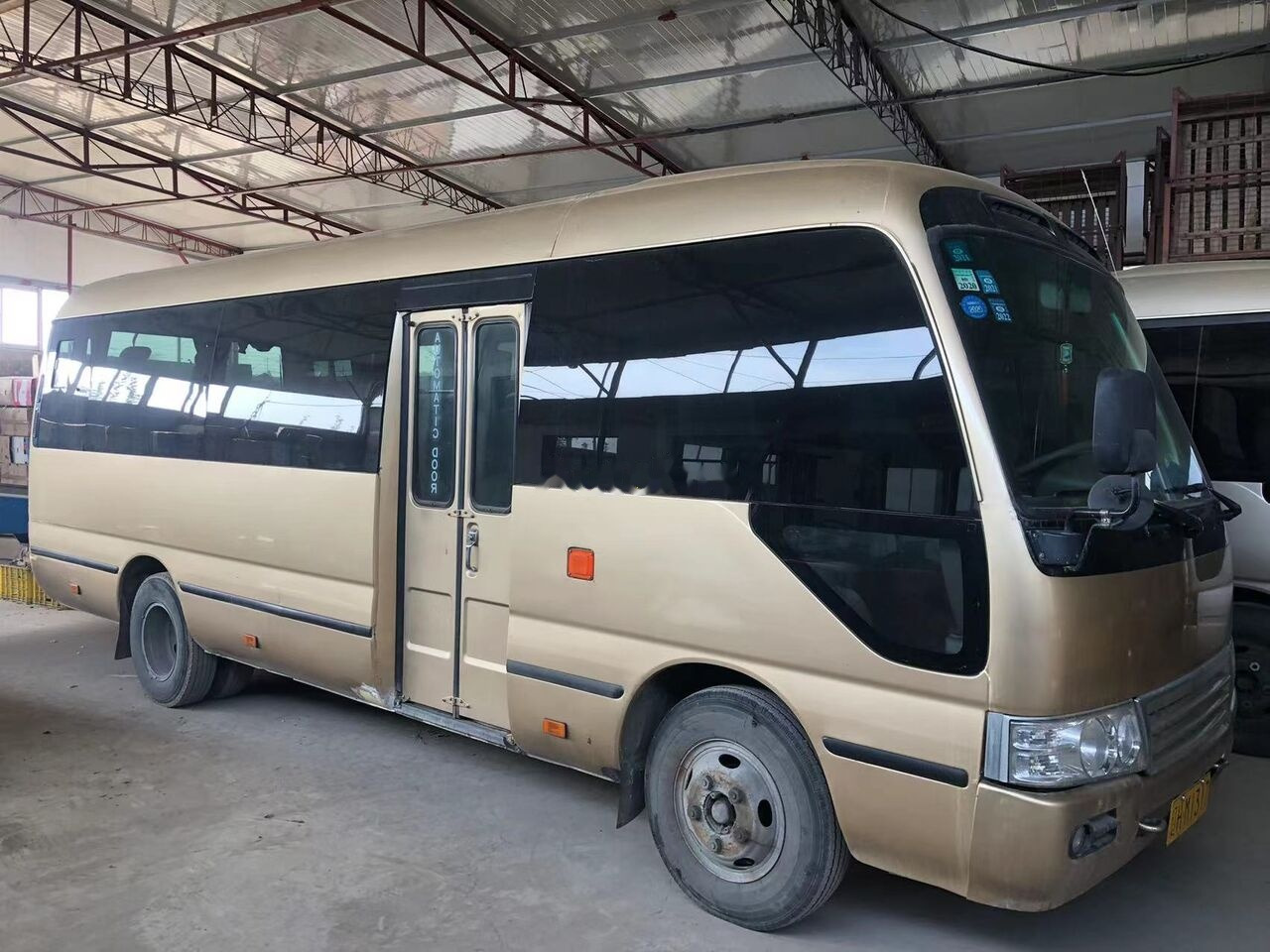 Toyota Coaster - Linienbus: das Bild 2 Toyota Coaster - Linienbus: das Bild 2