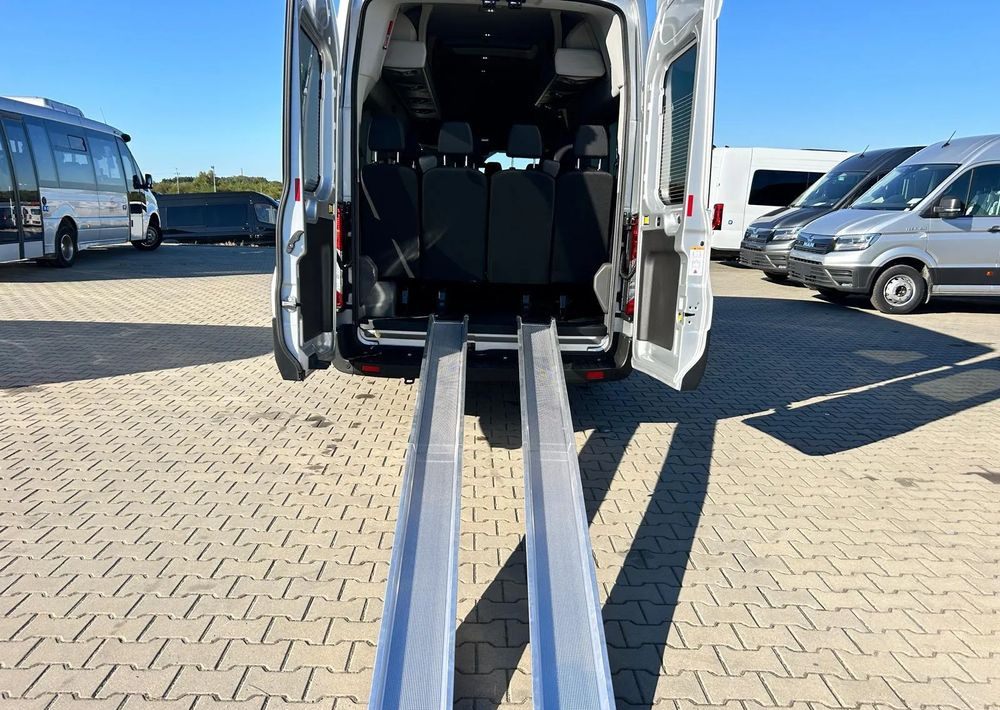 Ford Transit - Kleinbus, Personentransporter: das Bild 5 Ford Transit - Kleinbus, Personentransporter: das Bild 5