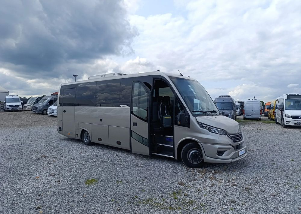 Iveco Mercus Daily 70C21 - Kleinbus, Personentransporter: das Bild 2 Iveco Mercus Daily 70C21 - Kleinbus, Personentransporter: das Bild 2