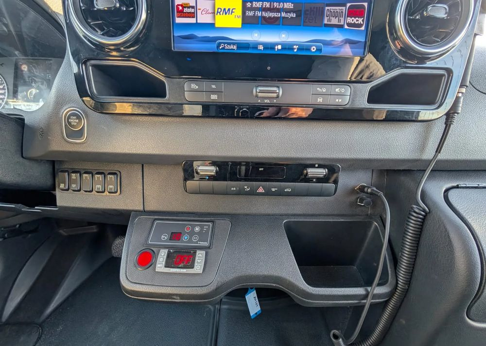 Mercedes-Benz Sprinter 519 – Leasing Mercedes-Benz Sprinter 519: das Bild 15