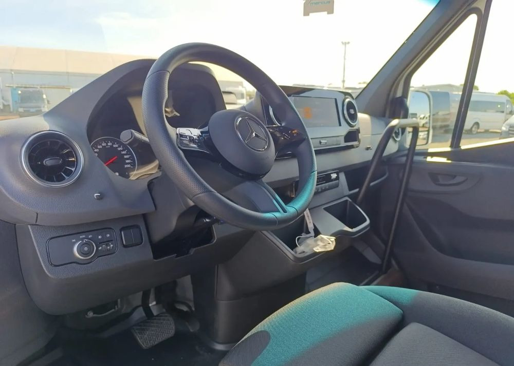 Kleinbus, Personentransporter neu kaufen Mercedes-Benz Sprinter 519: das Bild 15