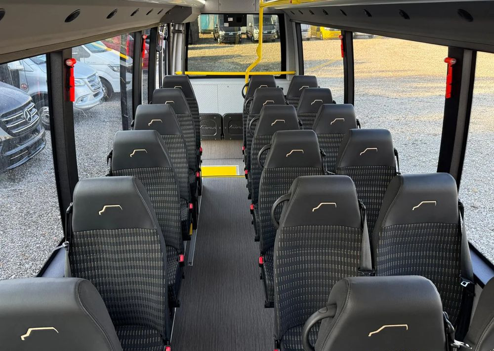 Linienbus neu kaufen Mercedes-Benz Sprinter CITY: das Bild 20