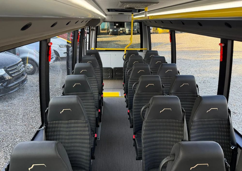 Linienbus neu kaufen Mercedes-Benz Sprinter CITY: das Bild 14