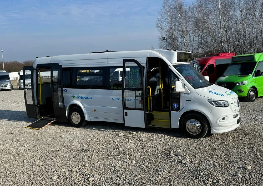 Mercedes-Benz Sprinter - Kleinbus, Elektrobus: das Bild 2 Mercedes-Benz Sprinter - Kleinbus, Elektrobus: das Bild 2