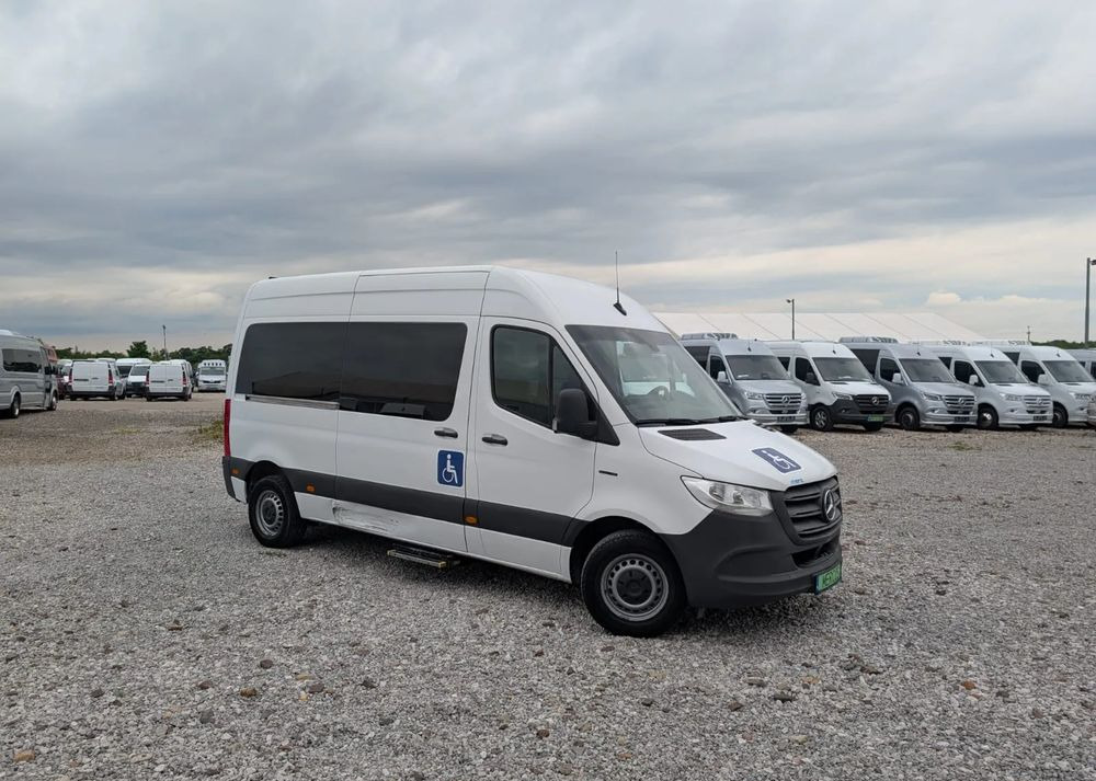 Mercedes-Benz Sprinter - Kleinbus, Elektrobus: das Bild 1 Mercedes-Benz Sprinter - Kleinbus, Elektrobus: das Bild 1